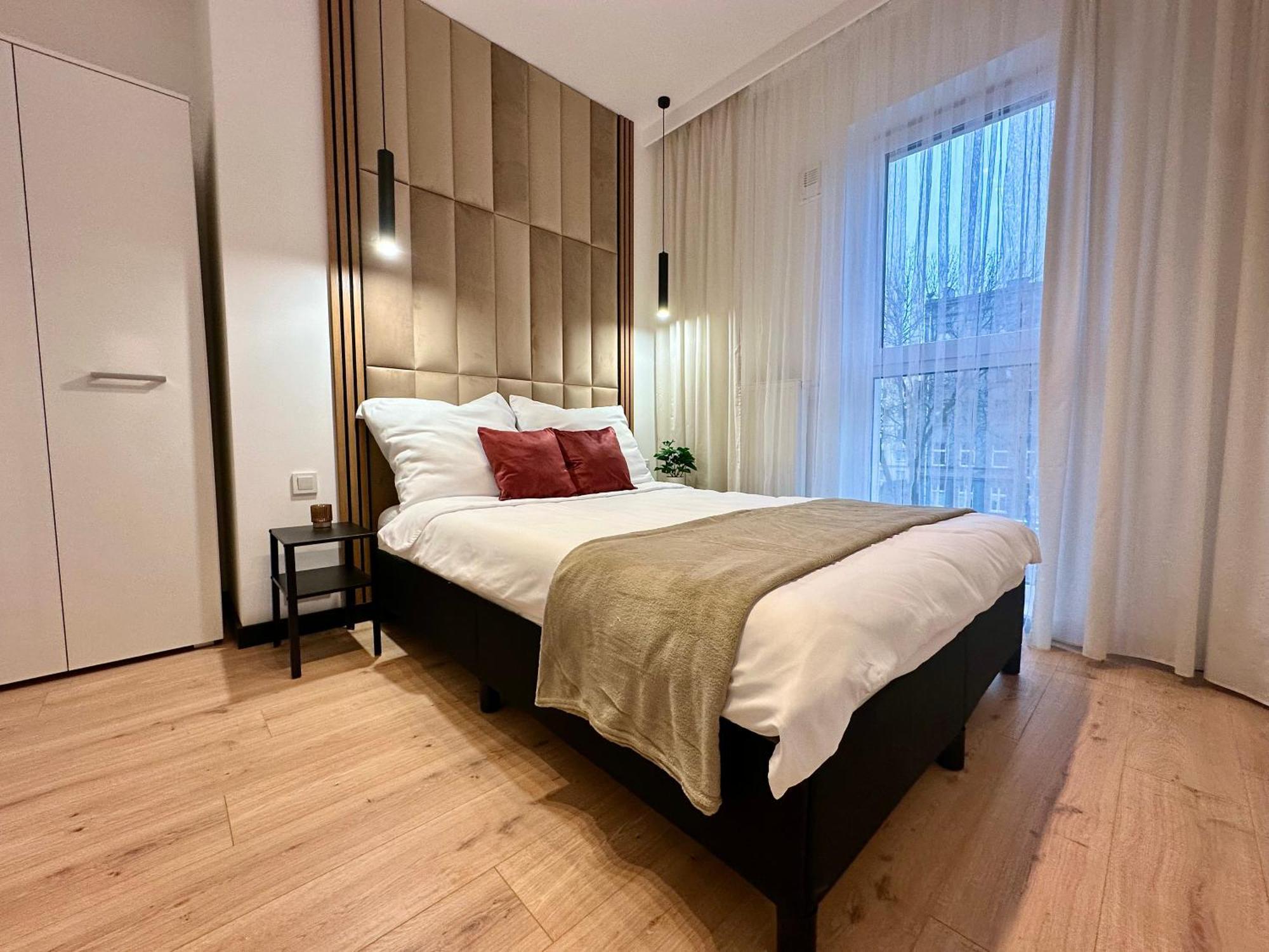 Tramwajowa By Citynest Apartament *