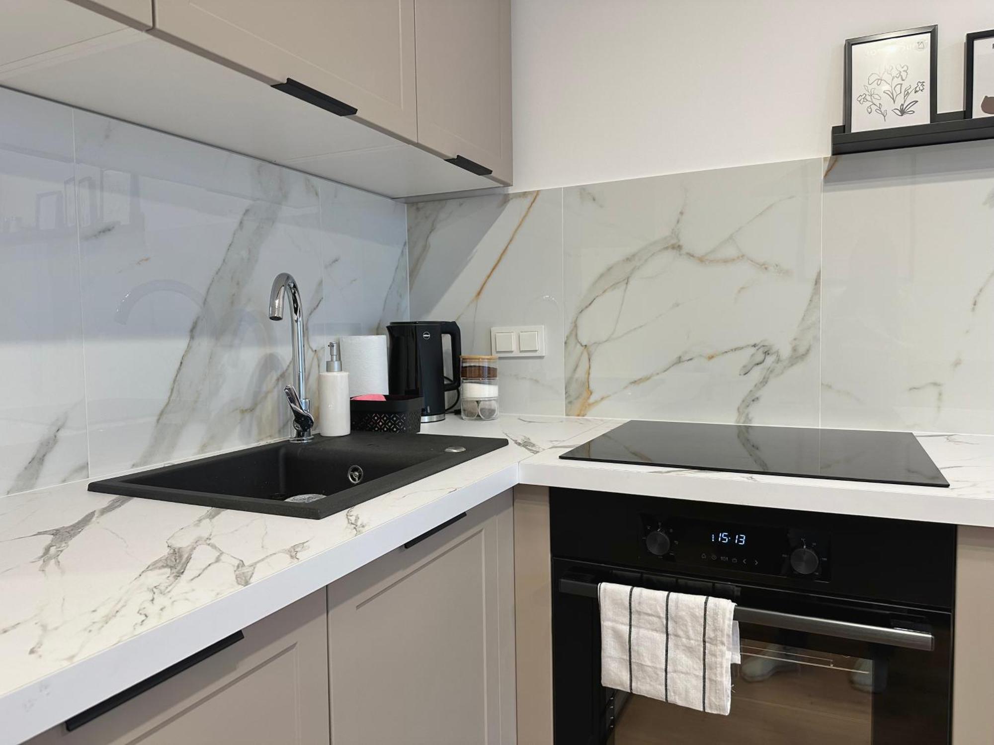 Tramwajowa By Citynest Apartament *